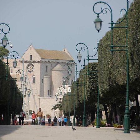 B&B Fabricanovantacinque Trani Esterno foto